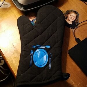Oven Mitt - Plate, Fork & Spoon